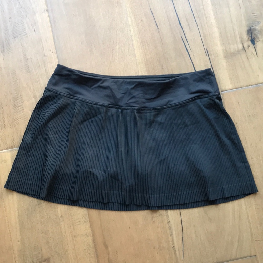 Lululemon Black Pleat to Street Skirt
